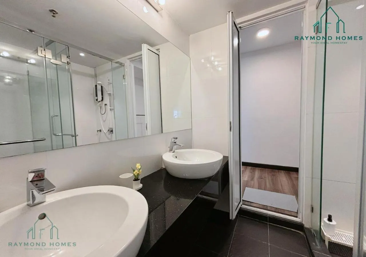 Maritime Sea View Duplex Apartamento George Town